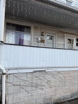 Building Photo - 395 Scott St