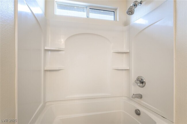 Building Photo - 1173 Paradise Mountain Tr