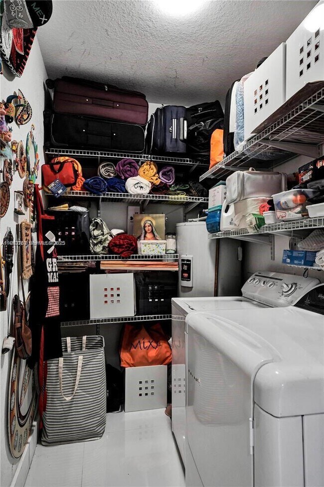 Building Photo - 7565 NW 177th Terrace