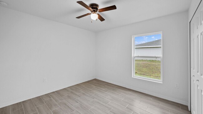 Building Photo - 2123 NW 24th Terrace
