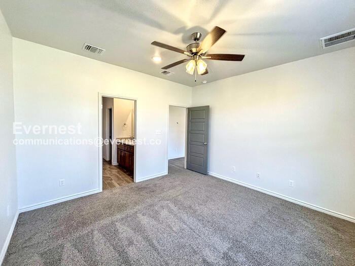 Building Photo - 8518 Trungle Rd