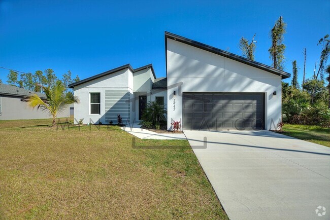 Building Photo - 3580 Richardson St