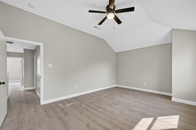 Building Photo - 15223 Tayport Ln