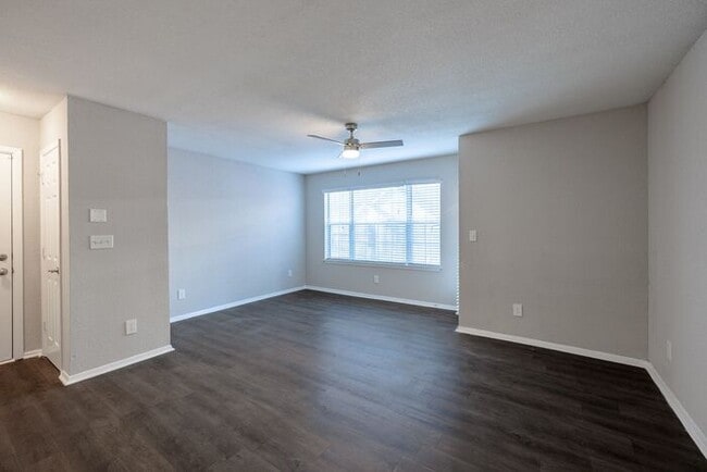 Building Photo - Spacious 2-Bedroom Elite Apartment with Private Balconies & Washer/Dryer