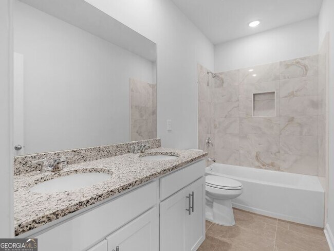 Building Photo - 223 Monarch Village Way