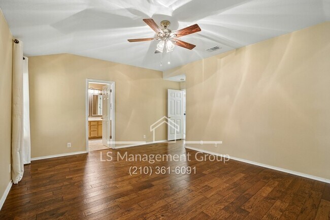 Building Photo - 14343 Markham Glen