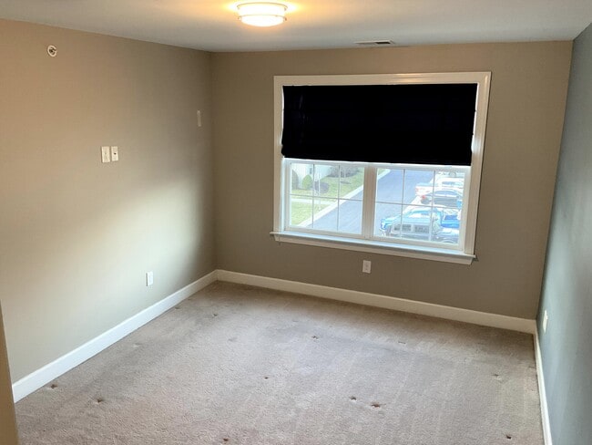 Master Bedroom 2 - 164 Justin Dr