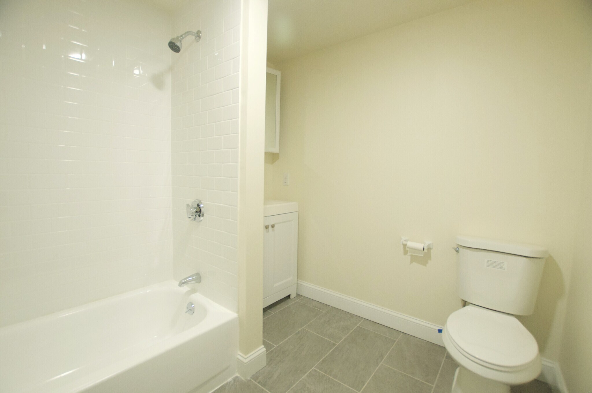 Building Photo - 501 E Broadway