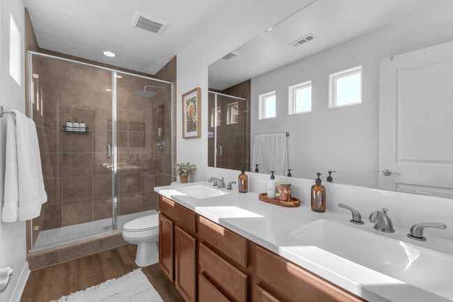 Building Photo - 52233 Rosewood Ln