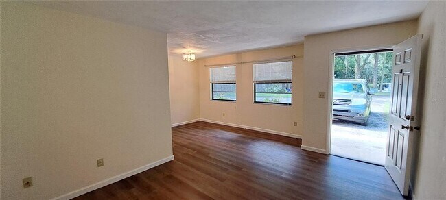 Building Photo - 1715 SW 69 Way