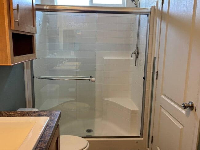 Building Photo - 350 Lee Ave