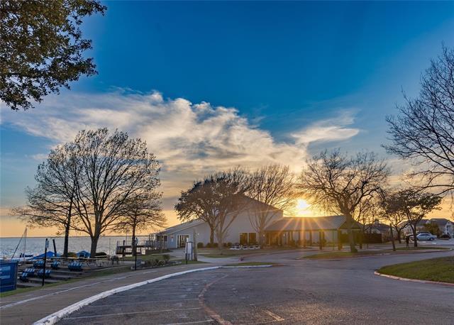 Building Photo - 224 Sovereign Ct