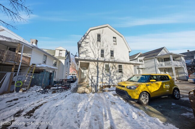 Building Photo - 1312 N Washington Ave