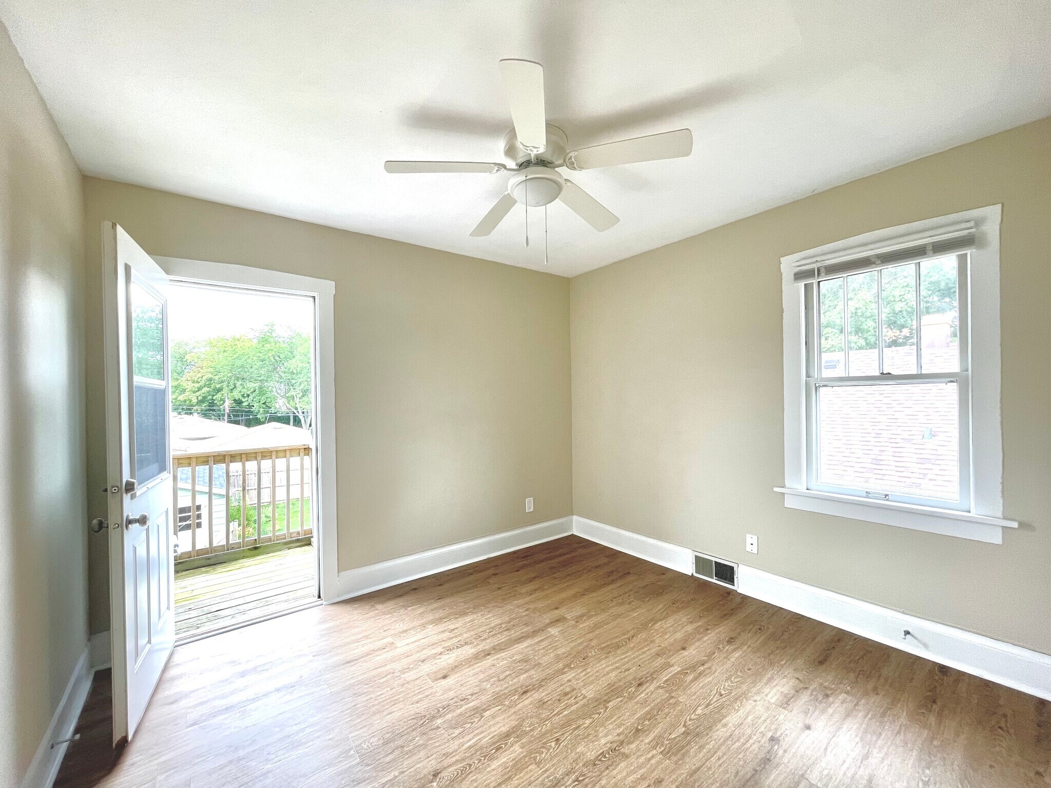Back Bedroom - 1706 33rd St
