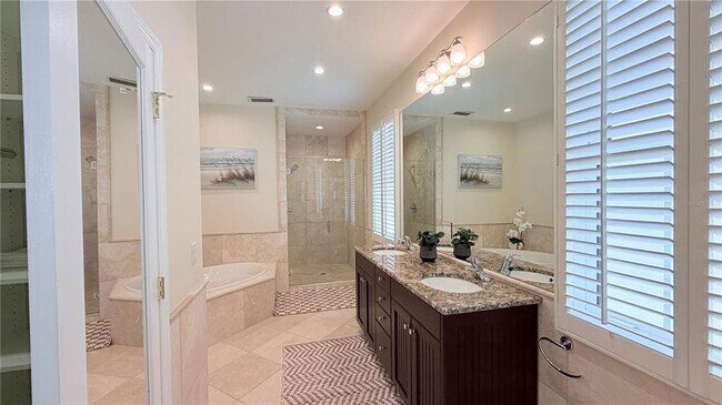 Building Photo - 218 Sand Key Estates Dr