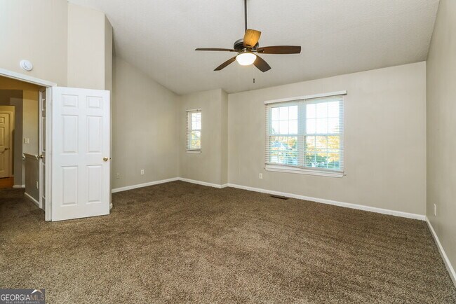 Building Photo - 2327 Wavetree Ln NW