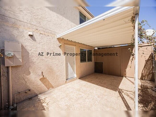 Building Photo - 7126 N 19th Ave