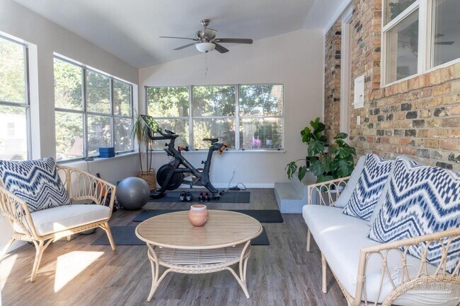 Building Photo - 6269 Confederate Dr