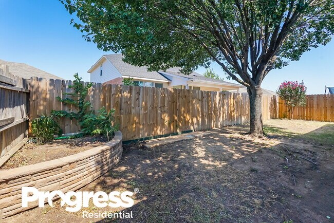 Building Photo - 7617 Rainbow Creek Dr