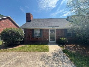 Building Photo - 2608 Boone Ct