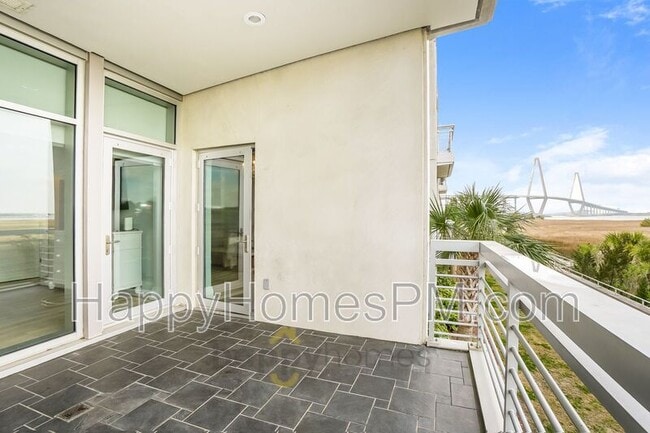 Building Photo - 118 Cooper River Dr