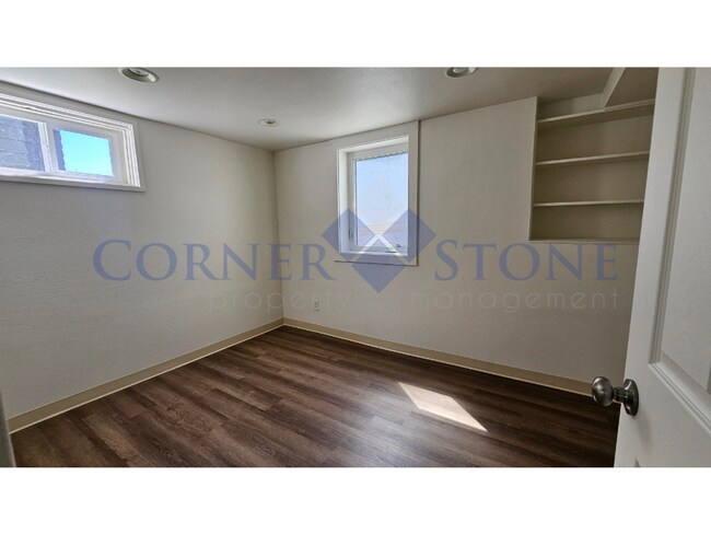 Building Photo - Charming Home with Large Detached Garage!