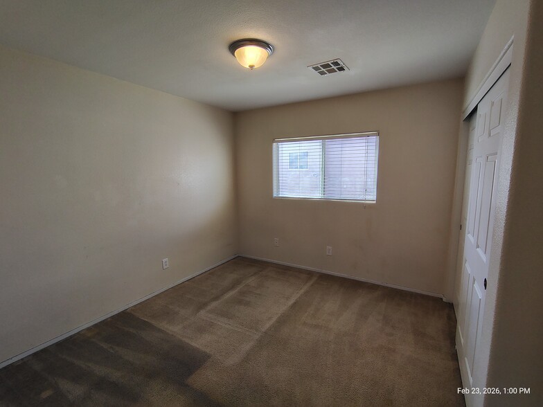 Building Photo - 10409 Calypso Cave St