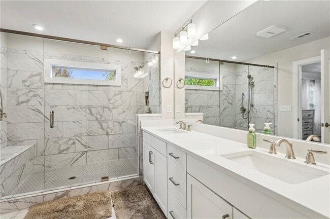 Building Photo - 1368 Live Oak Ln