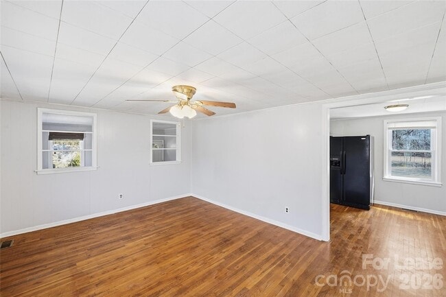 Building Photo - 214 Latta Ave