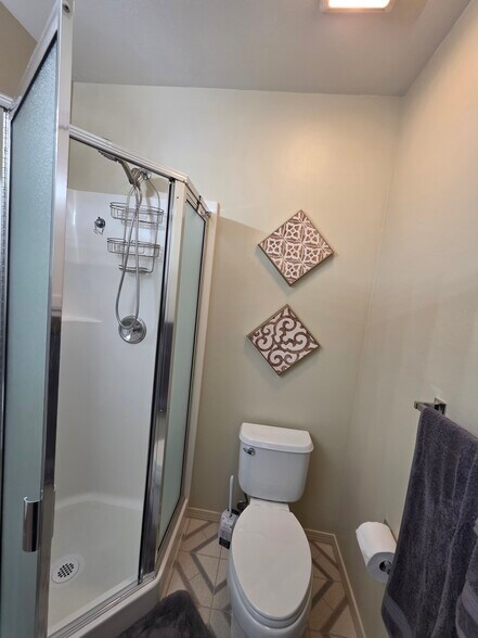 Building Photo - 3030 Lore Rd