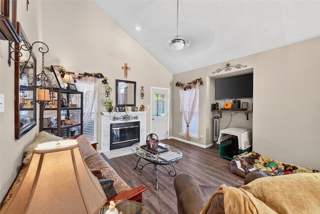 Building Photo - 2504 Orangegrove Cir