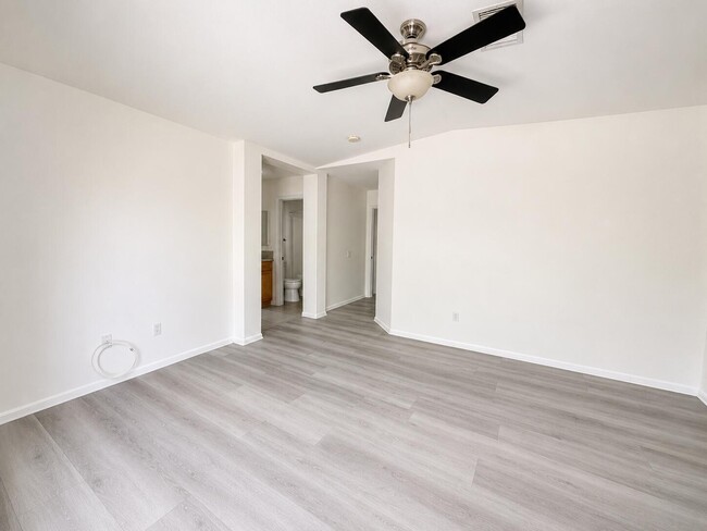 Building Photo - 74220 El Cortez Way