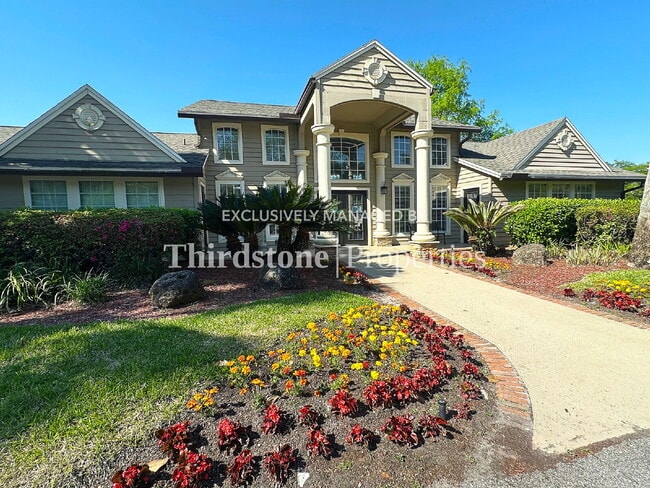 Building Photo - 10200 Belle Rive Blvd