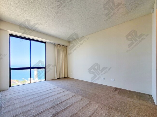 Building Photo - 2BR / 2Bath / 1Pkg - Harbor Square - Utili...