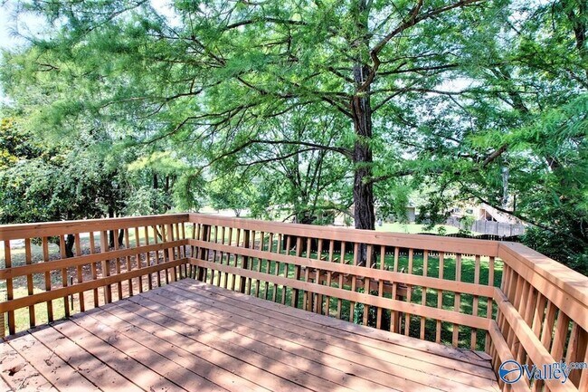 Building Photo - 5630 Woodridge St SW