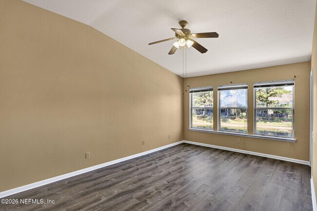 Building Photo - 7518 Red Crane Ln