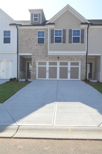 Building Photo - New Construction Townhouse in Oakwood