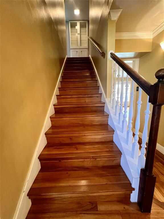 Building Photo - 7211 Mesa Dr