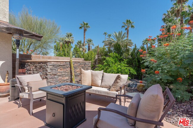 Building Photo - 3599 El Gaucho Cir E