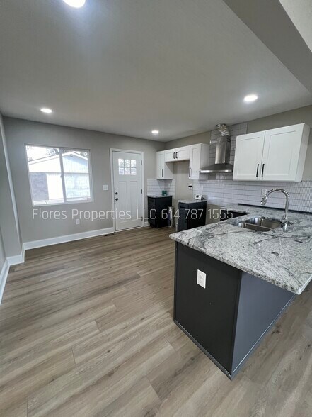 Building Photo - 3762 Beulah Rd