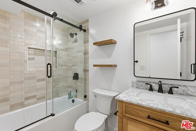 Building Photo - 5411 Troost Ave