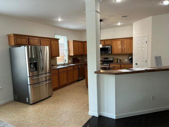 Building Photo - 11300 Faber Valley Cove