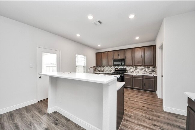 Building Photo - 7638 Nevaeh Crest Path