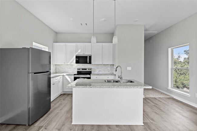 Building Photo - 8203 Tower St