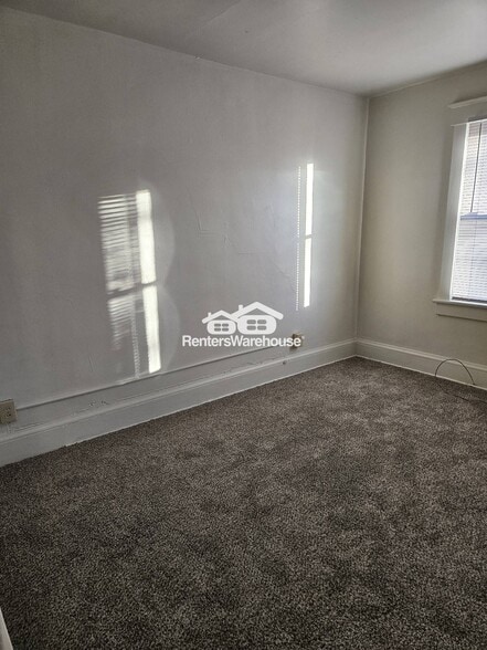 Building Photo - 1108 25th St