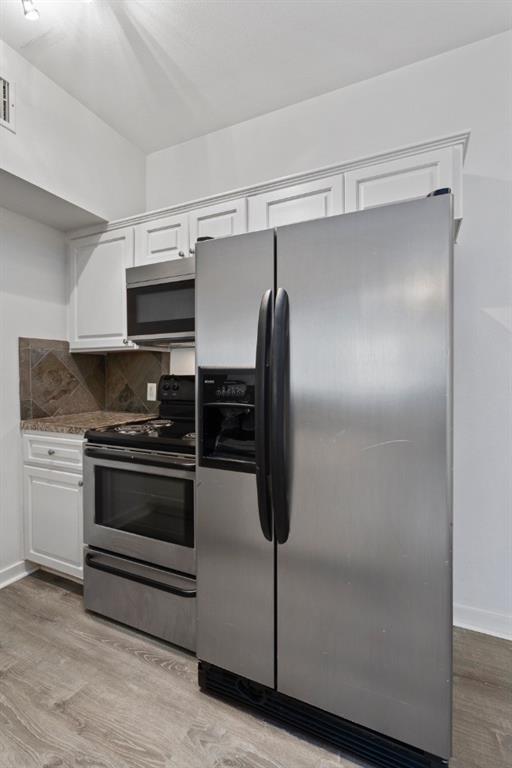 Building Photo - 2106 Cullen Ave