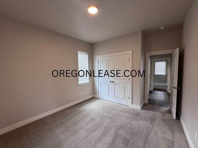 Building Photo - 3bed 2bath Cal Young Area home