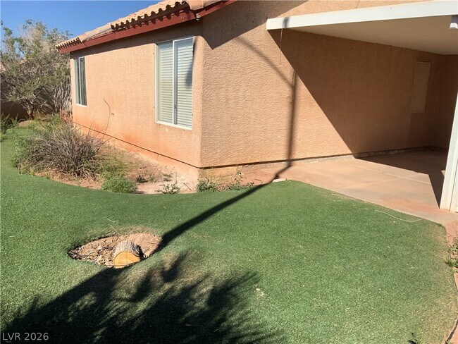 Building Photo - 216 Red Cloud Terrace