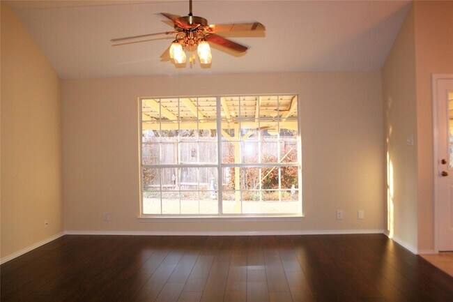 Building Photo - 9026 Brimstone Ln