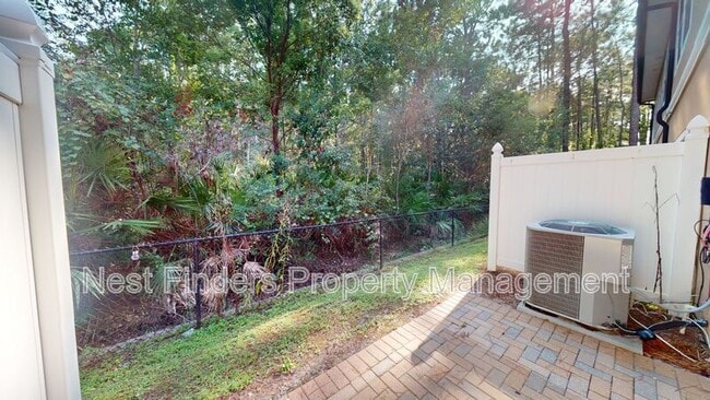 Building Photo - 11311 Estancia Villa Dr